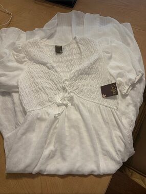 Taylor White Smocked V-Neck Peasant Tunic